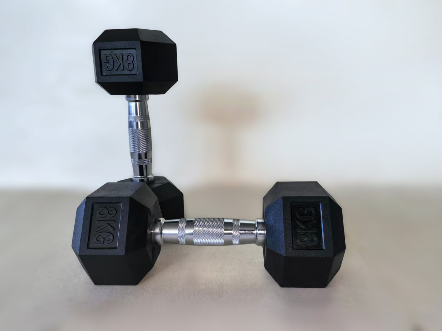 Set Weights: Hex rubberized weights in pairs, 1-10kg